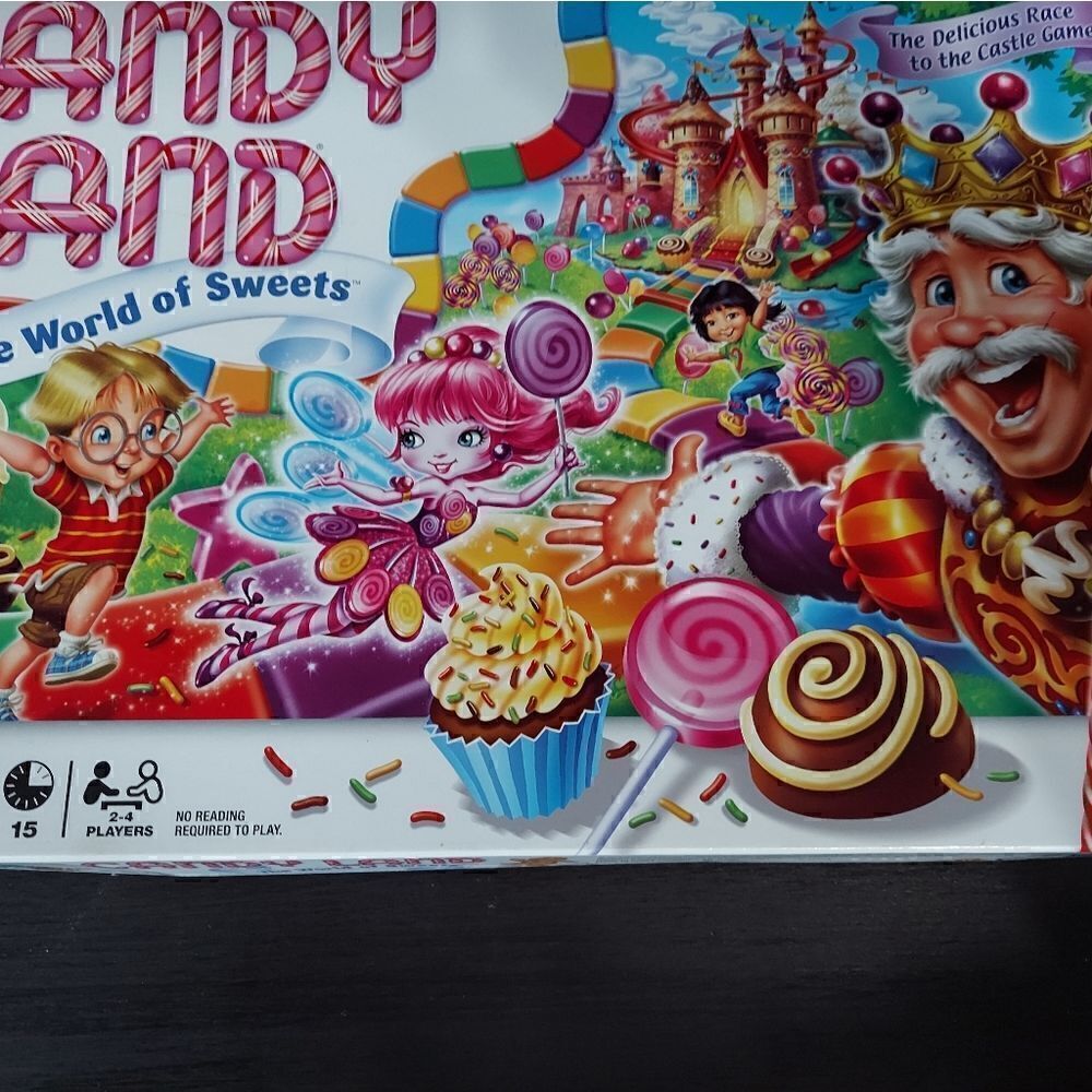 Hasbro Candyland the world of sweets Board Game 20